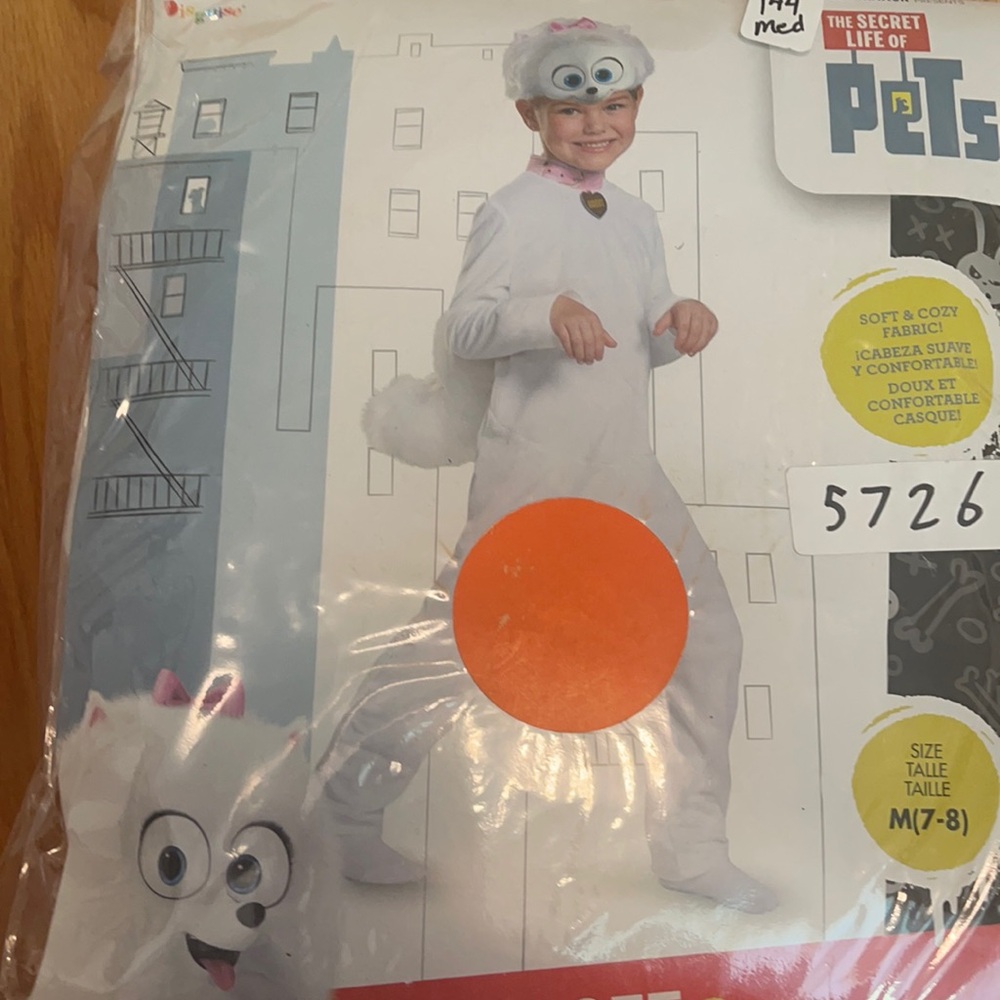 Gidget costume, from The Secret Life of Pets movie